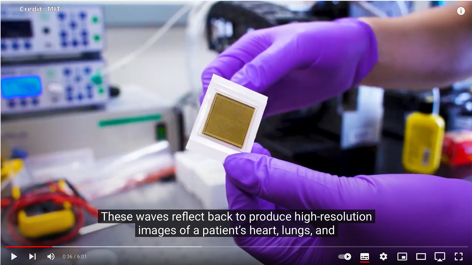 Smart patch provides utrasound images from the body / Credit: MIT