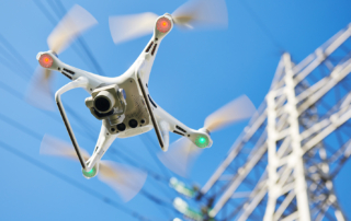 Autonomous drones monitoring electrical grids|Up to 100 drones monitor Hamburg Harbor